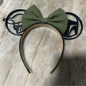 Star Wars Disney Mandalorian The Child ears